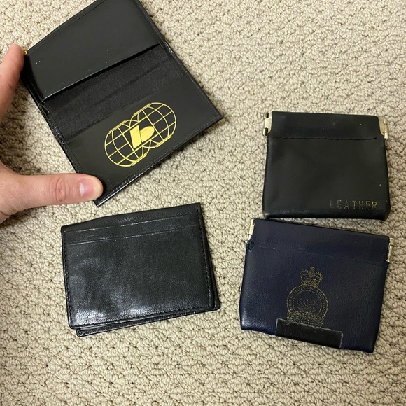 2/$20❤️- WALLETS | 6 black wallets - Picture 1 of 8